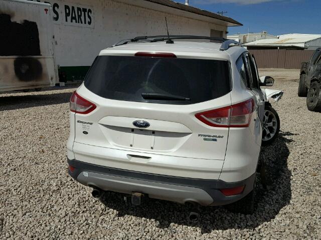 1FMCU9J92DUB55341 - 2013 FORD ESCAPE WHITE photo 4