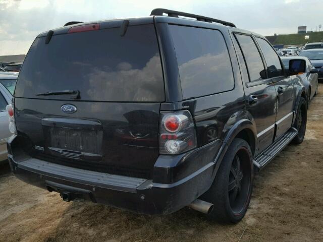 1FMFU175X6LA98379 - 2006 FORD EXPEDITION BLACK photo 4