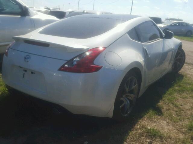 JN1AZ4EH7GM933299 - 2016 NISSAN 370Z WHITE photo 4