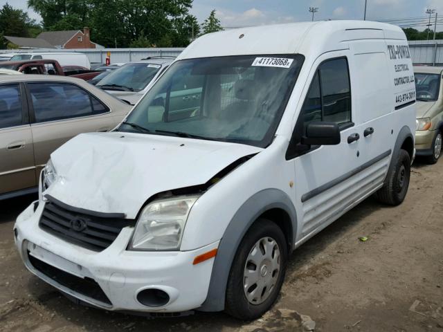 NM0LS7BN9AT039322 - 2010 FORD TRANSIT CO WHITE photo 2