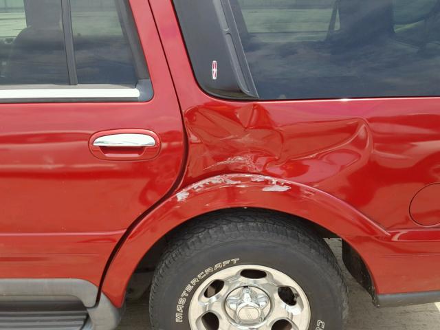 5LMPU28L4WLJ30568 - 1998 LINCOLN NAVIGATOR RED photo 9