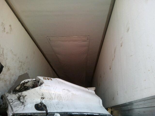 1UYVS253XGU742019 - 2016 UTILITY TRAILER WHITE photo 8