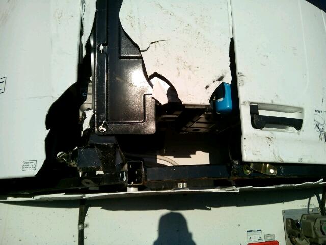 1UYVS253XGU742019 - 2016 UTILITY TRAILER WHITE photo 9