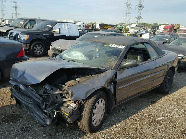 1C3EL45XX4N357001 - 2004 CHRYSLER SEBRING GRAY photo 2