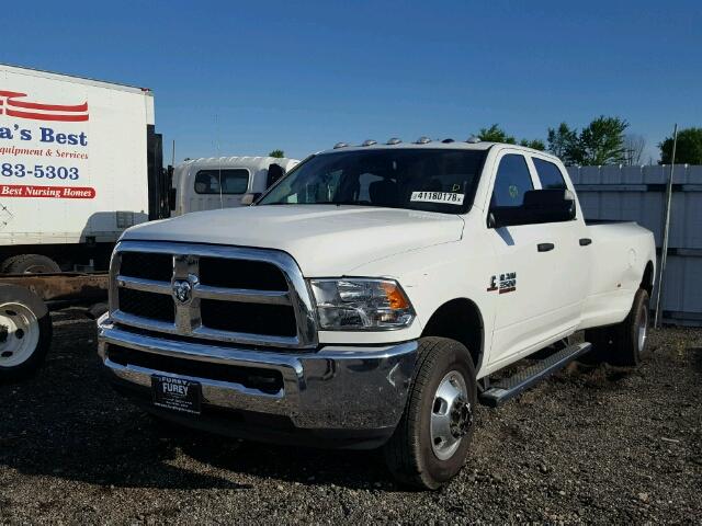 3C63RRGL6HG672876 - 2017 RAM 3500 ST WHITE photo 2