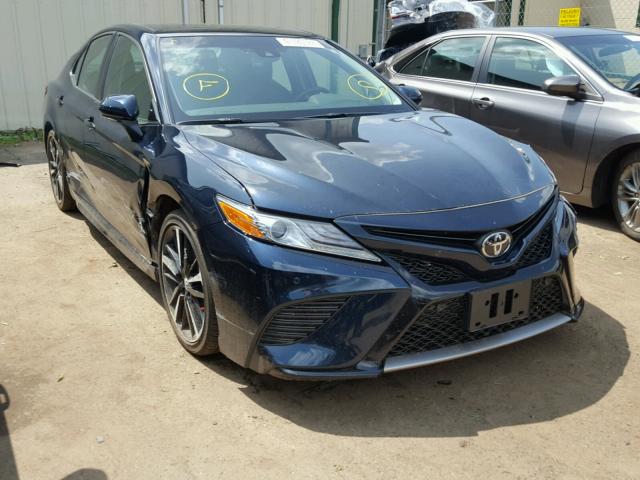 4T1B61HK7JU511603 - 2018 TOYOTA CAMRY XSE BLUE photo 1