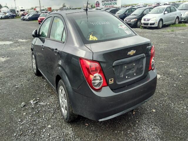 1G1JA5EH9D4217860 - 2013 CHEVROLET SONIC LS GRAY photo 3