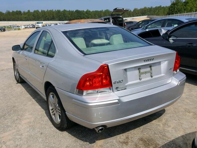 YV1RS592952467569 - 2005 VOLVO S60 2.5T SILVER photo 3