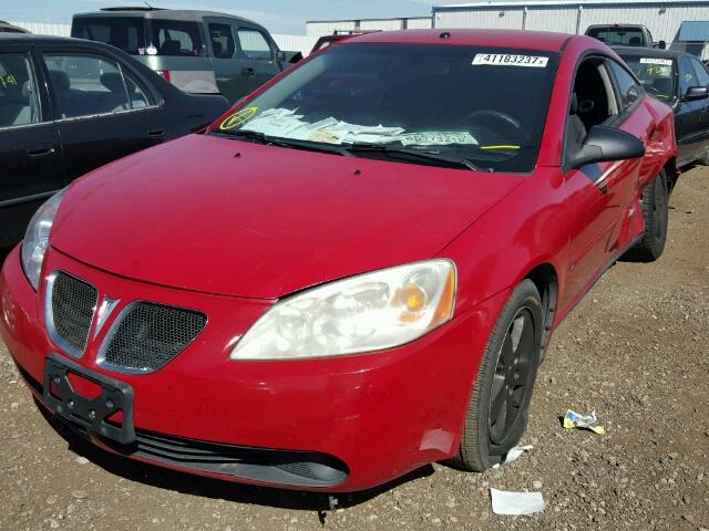 1G2ZH158264265562 - 2006 PONTIAC G6 RED photo 2