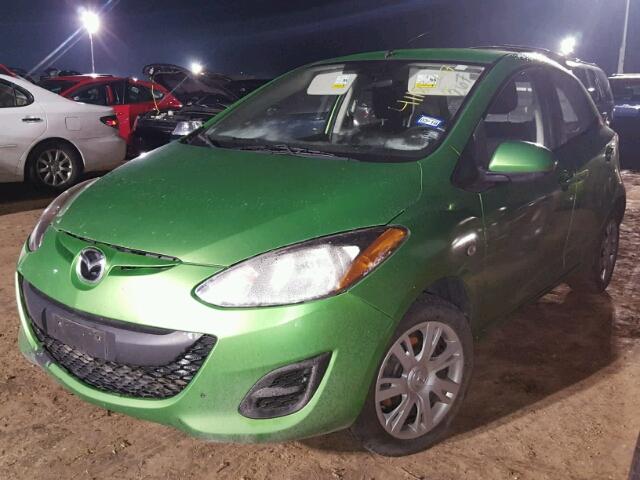 JM1DE1HY7B0127348 - 2011 MAZDA MAZDA2 GREEN photo 2