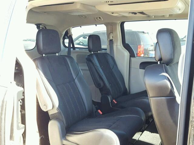 2C4RC1JG9GR193930 - 2016 CHRYSLER TOWN & COU 黑色 照片 6