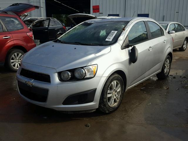 1G1JA5SH1C4204362 - 2012 CHEVROLET SONIC LS SILVER photo 2