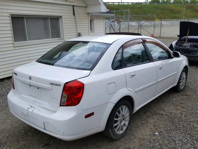 KL5JJ56ZX5K177807 - 2005 SUZUKI FORENZA LX WHITE photo 4