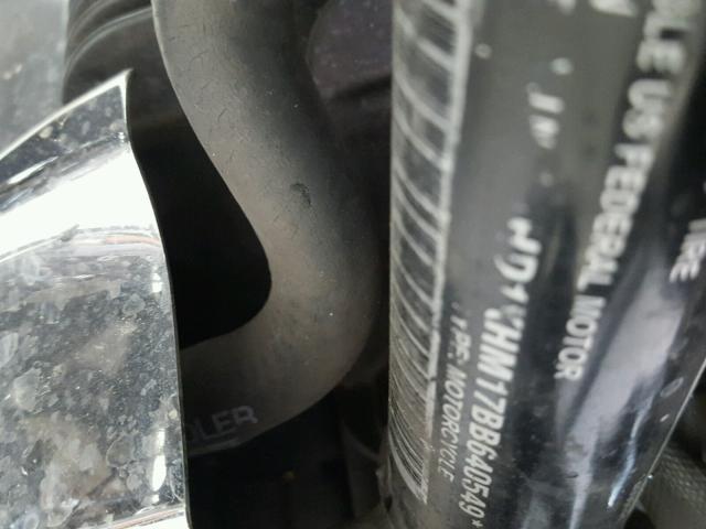 1HD1KHM17BB640549 - 2011 HARLEY-DAVIDSON FLTRX 黑色 照片 19