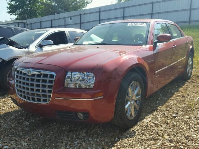 2C3LA53G87H780839 - 2007 CHRYSLER 300 TOURIN RED photo 2