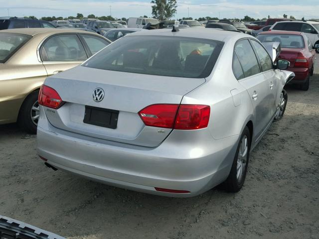 3VWD17AJ3EM385571 - 2014 VOLKSWAGEN JETTA SE 银色 照片 7