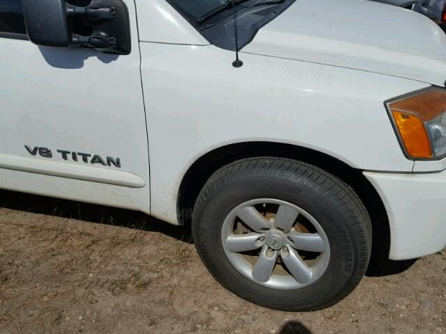 1N6BA0ED4BN313895 - 2011 NISSAN TITAN S WHITE photo 9