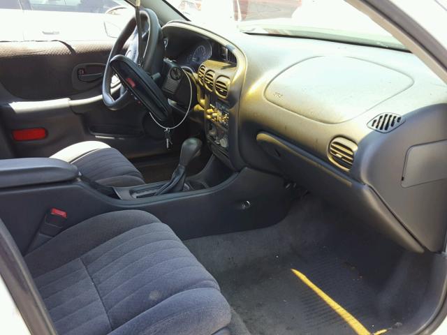 1G2WK52J92F155674 - 2002 PONTIAC GRAND PRIX WHITE photo 5