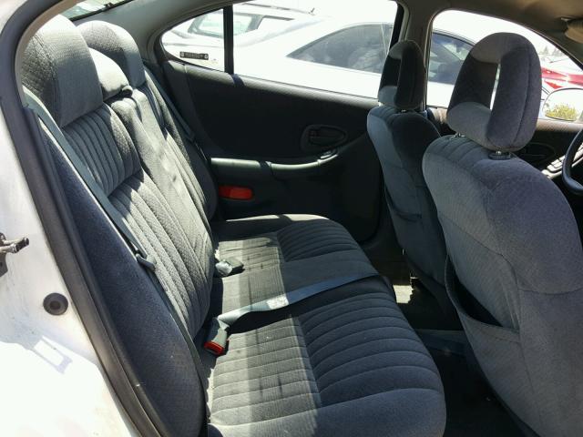 1G2WK52J92F155674 - 2002 PONTIAC GRAND PRIX WHITE photo 6