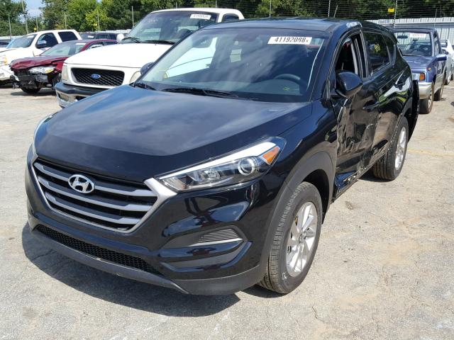 KM8J23A44HU388318 - 2017 HYUNDAI TUCSON SE BLACK photo 2