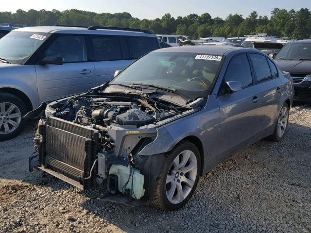 WBANB33544B110887 - 2004 BMW 545 I SILVER photo 2