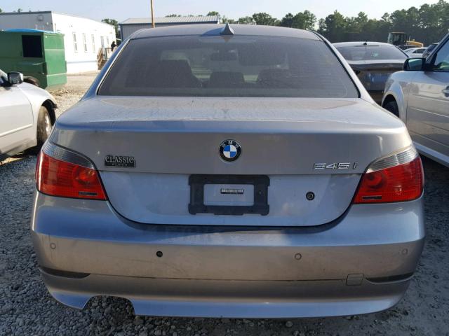 WBANB33544B110887 - 2004 BMW 545 I SILVER photo 9