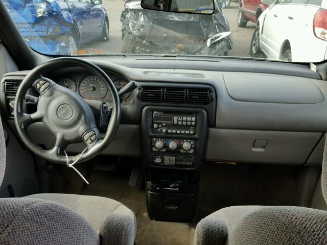 1GMDV23E55D142846 - 2005 PONTIAC MONTANA SILVER photo 9