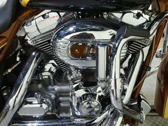 1HD1PG8468Y953369 - 2008 HARLEY-DAVIDSON FLHRSE4 10 TWO TONE photo 12