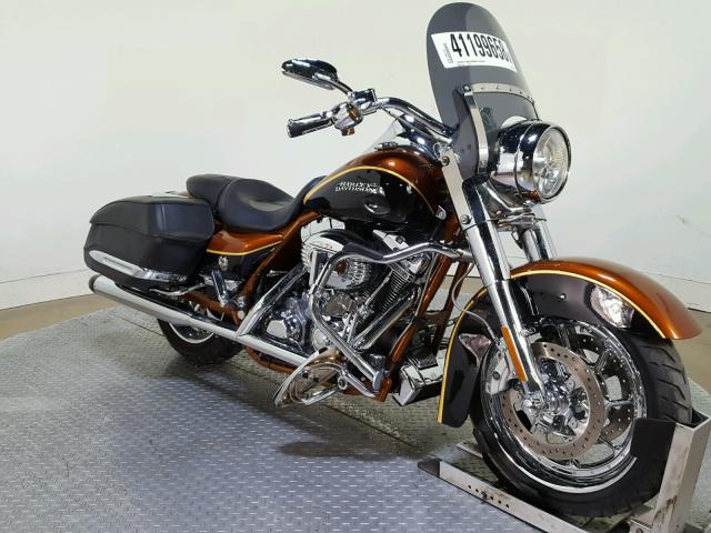 1HD1PG8468Y953369 - 2008 HARLEY-DAVIDSON FLHRSE4 10 TWO TONE photo 2