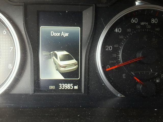 4T1BF1FK1HU321003 - 2017 TOYOTA CAMRY LE Černá fotografie 8