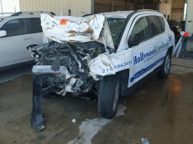 1J4NT1FA1BD252882 - 2011 JEEP COMPASS SP WHITE photo 2