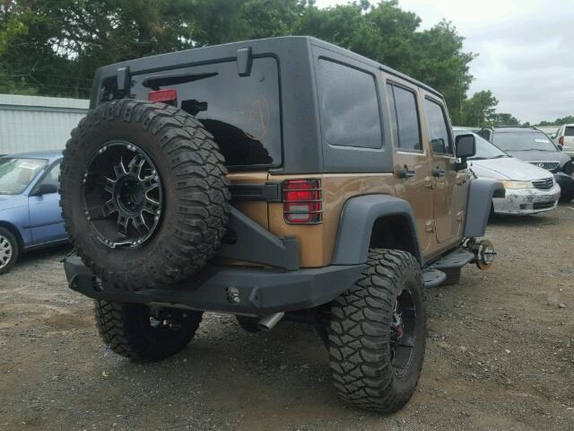 1C4HJWDG9FL667117 - 2015 JEEP WRANGLER U BEIGE photo 4