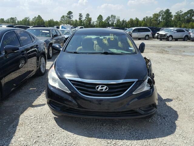 5NPEB4AC3BH108683 - 2011 HYUNDAI SONATA GLS BLACK photo 9