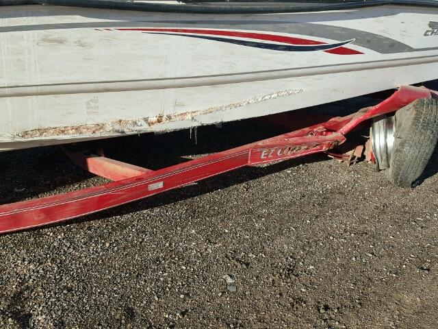 FGB73098A101 - 2001 CHAP BOAT 白色 照片 10