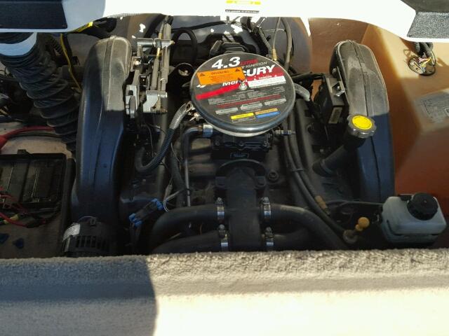 FGB73098A101 - 2001 CHAP BOAT 白色 照片 7