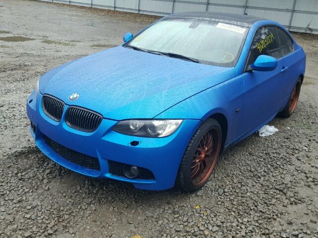 WBAWC3C58AP471121 - 2010 BMW 328 BLUE photo 2