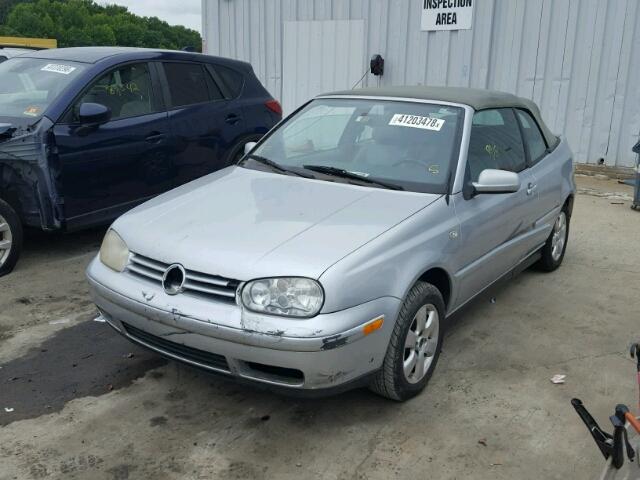 3VWDC21V62M809319 - 2002 VOLKSWAGEN CABRIO GLX 银色 照片 2