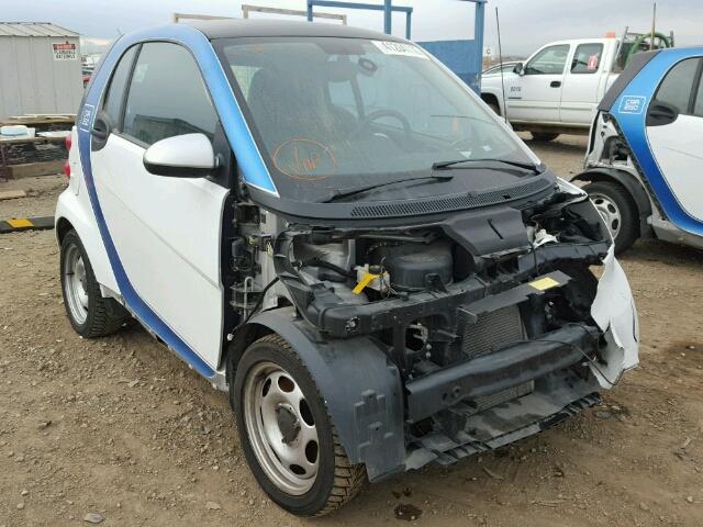 WMEEJ3BAXEK766437 - 2014 SMART FORTWO PUR TWO TONE photo 1