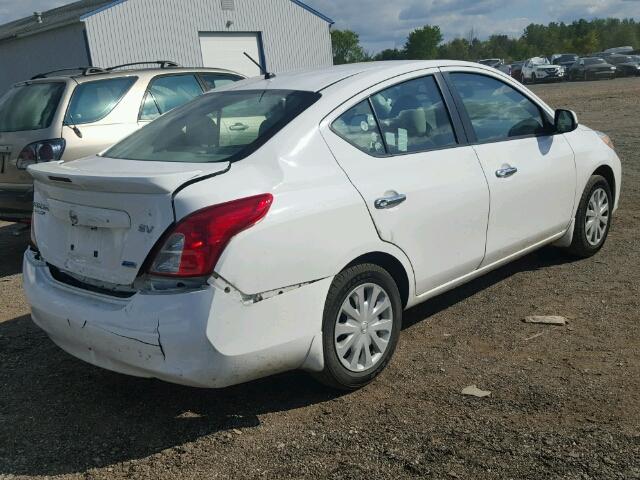 3N1CN7AP7DL858631 - 2013 NISSAN VERSA S WHITE photo 4