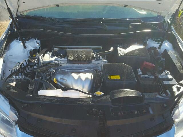 4T1BF1FK2FU962481 - 2015 TOYOTA CAMRY LE 白色 照片 7