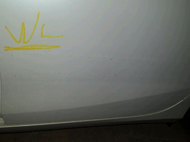 4T1BF1FK2FU962481 - 2015 TOYOTA CAMRY LE 白色 照片 9