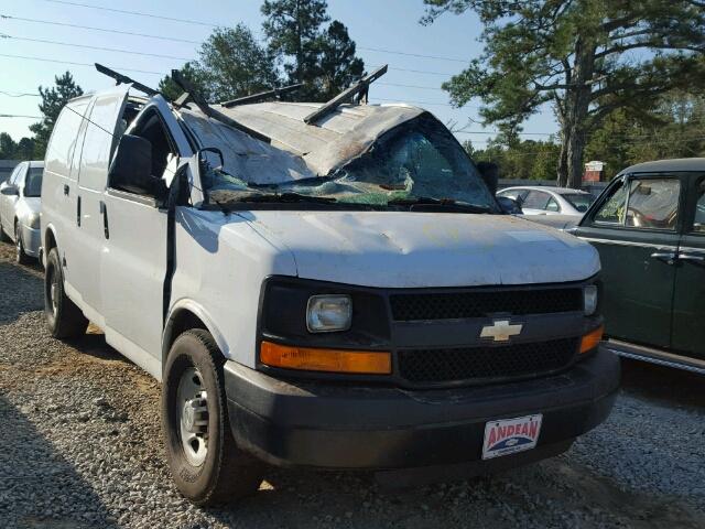 1GCWGFFA7C1159945 - 2012 CHEVROLET EXPRESS G2 WHITE photo 1