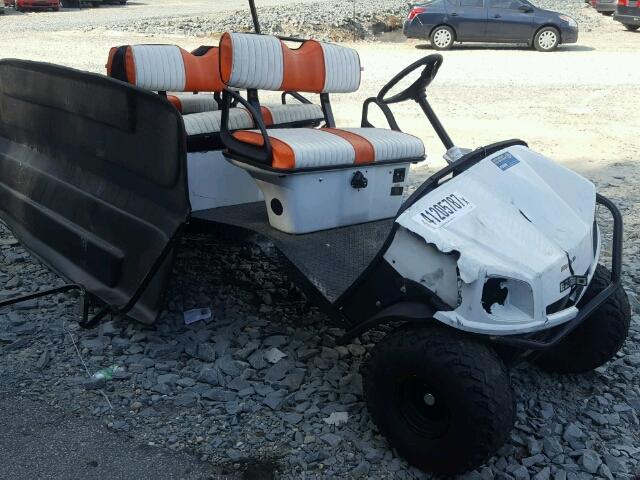 3150915 - 2015 EZGO GOLF CART WHITE photo 1