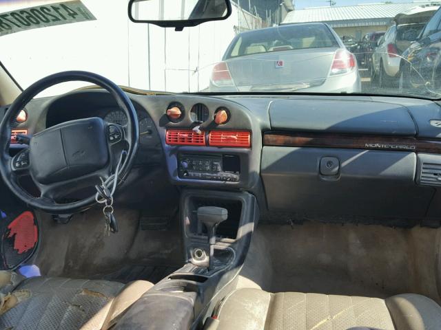 2G1WW12M2X9287655 - 1999 CHEVROLET MONTE CARL 棕色 照片 9