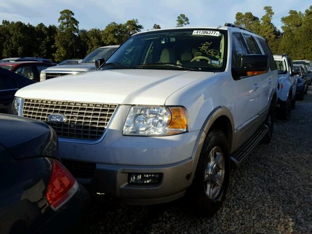 1FMFU17505LA80214 - 2005 FORD EXPEDITION WHITE photo 2