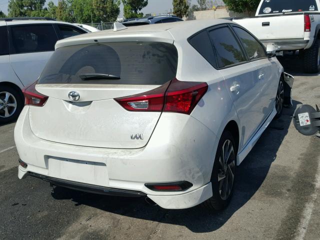 JTNKARJE6JJ556969 - 2018 TOYOTA COROLLA IM WHITE photo 4