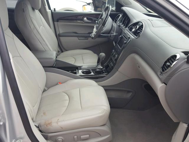 5GAKRBKDXGJ259787 - 2016 BUICK ENCLAVE SILVER photo 5