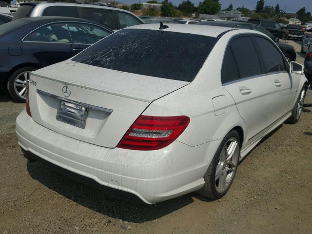 WDDGF4HB2CF850181 - 2012 MERCEDES-BENZ C 250 WHITE photo 4