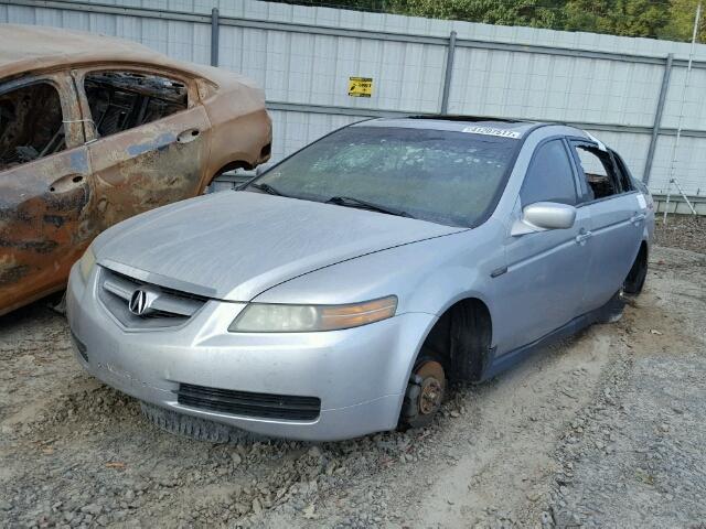 19UUA66256A006309 - 2006 ACURA 3.2TL SILVER photo 2