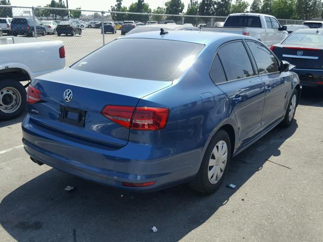 3VW2K7AJ7FM414933 - 2015 VOLKSWAGEN JETTA BASE 蓝色 照片 4